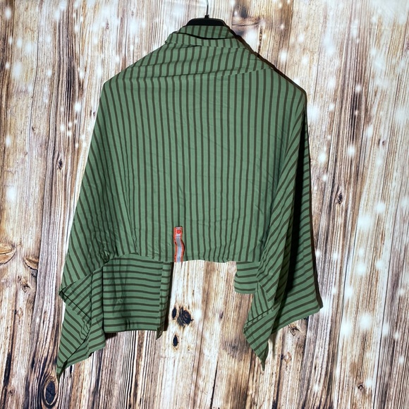 lululemon athletica Accessories - LULULEMON Vinyasa Scarf Rulu Stripe Desert Olive Fatigue Green